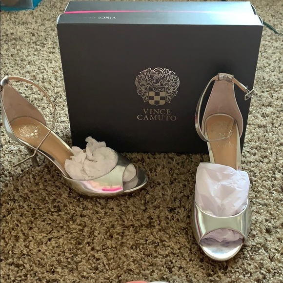 Vince camuto heels - Picture 16 of 16